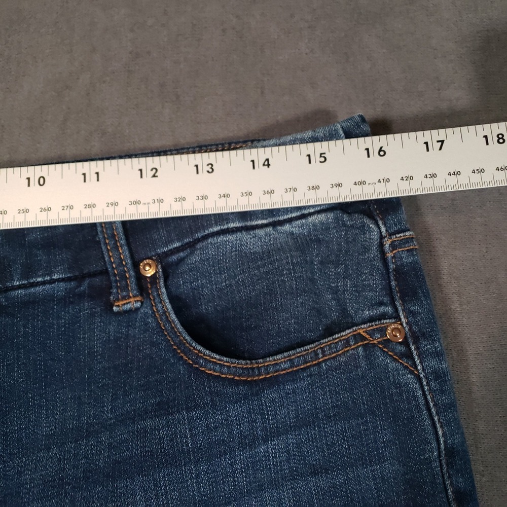 Chico's So Slimming Girlfriend Ankle Jeans Women 1.5/10 Petite Blue Medium Wash - Picture 9 of 10